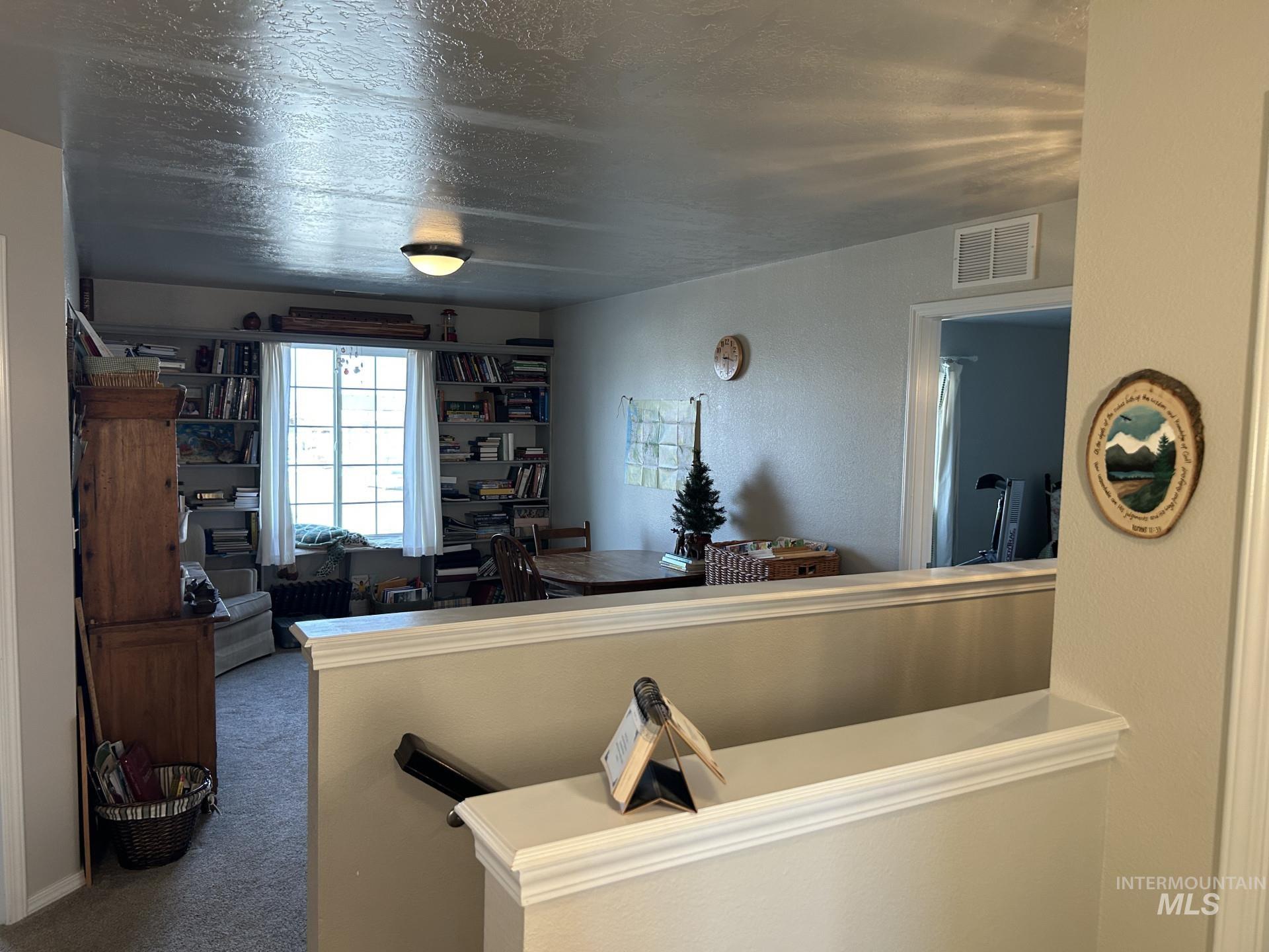 5614 Barkley Way, Caldwell, Idaho 83607, 5 Bedrooms, 2.5 Bathrooms, Residential For Sale, Price $454,700,MLS 98973735