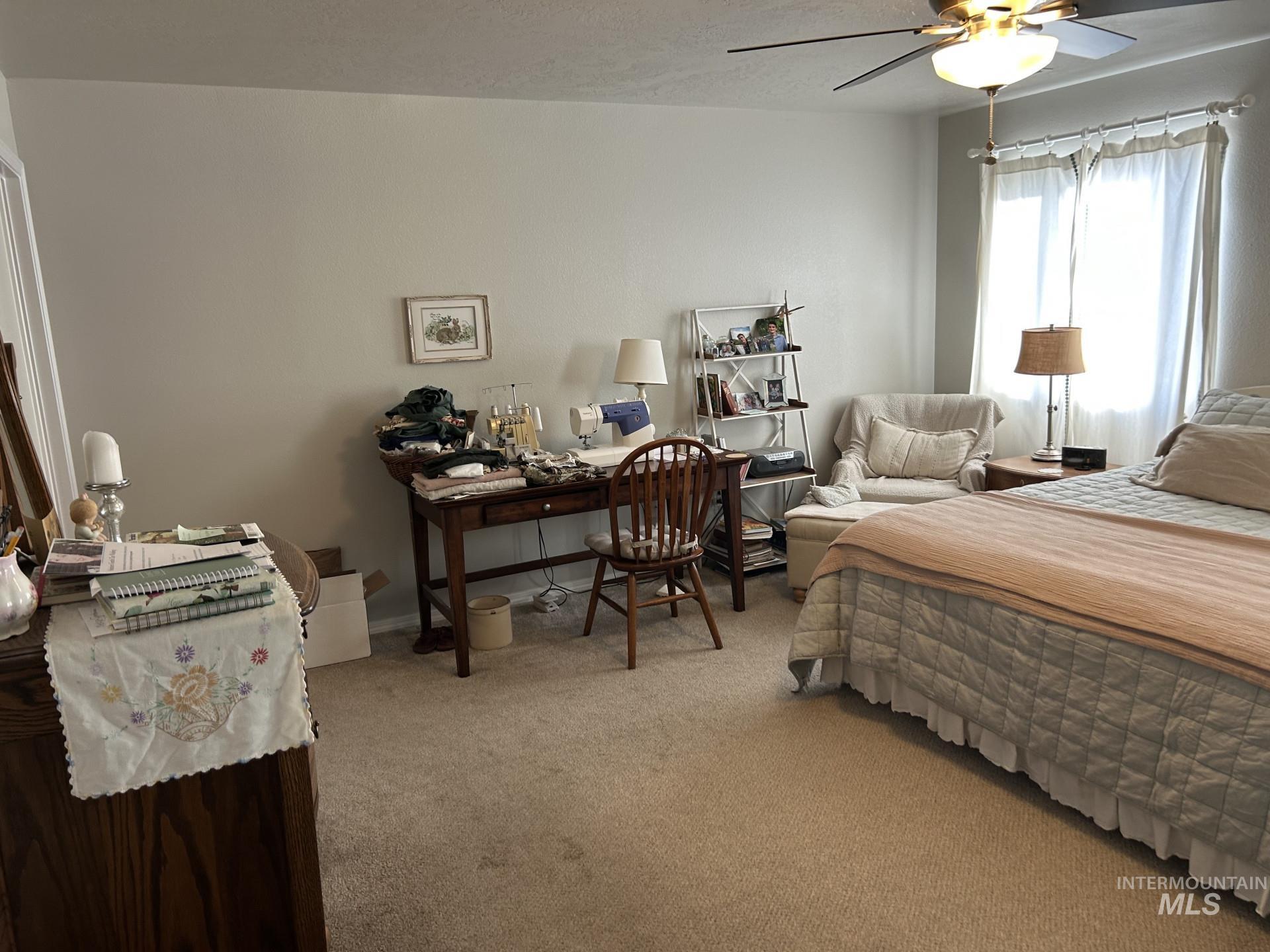 5614 Barkley Way, Caldwell, Idaho 83607, 5 Bedrooms, 2.5 Bathrooms, Residential For Sale, Price $454,700,MLS 98973735