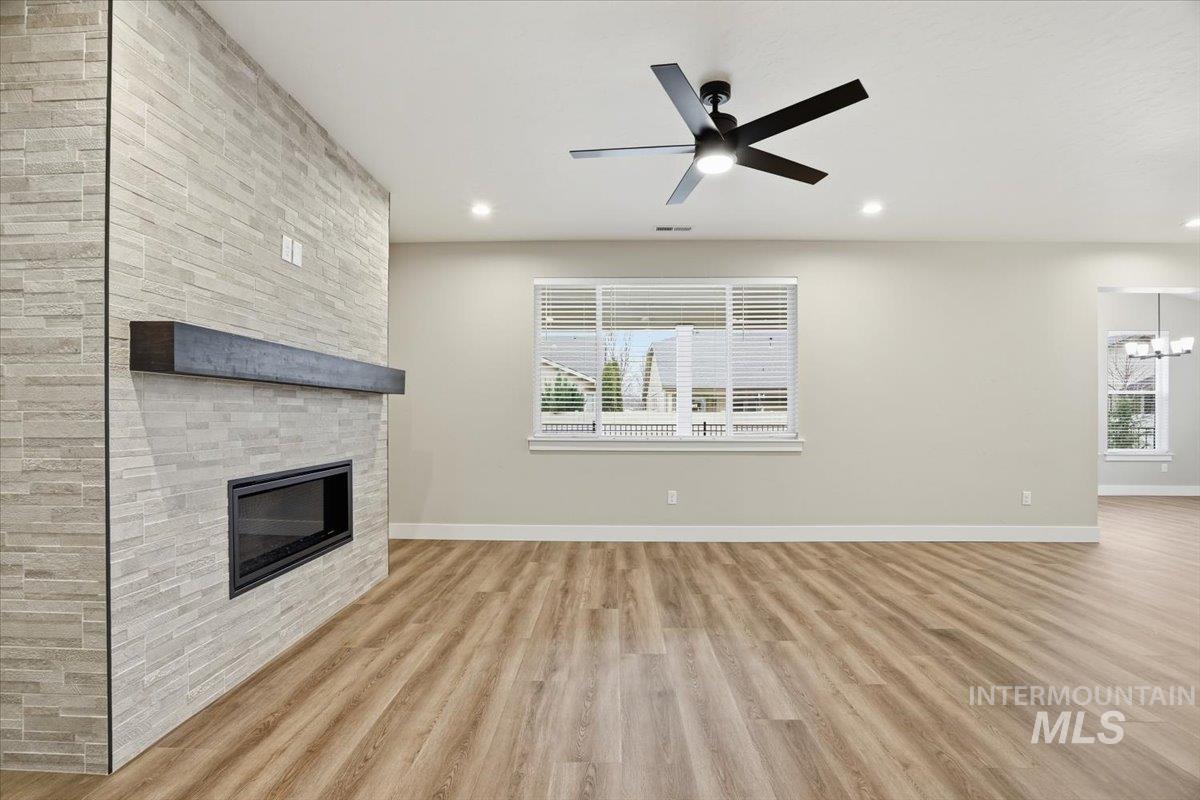 6135 N Senita Hills Ave, Meridian, Idaho 83646, 5 Bedrooms, 4 Bathrooms, Residential For Sale, Price $719,990,MLS 98973738