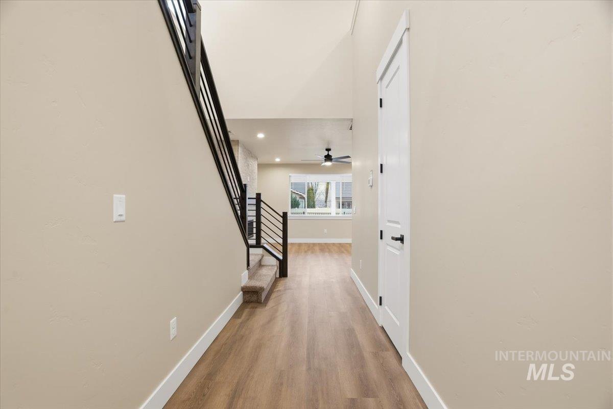 6135 N Senita Hills Ave, Meridian, Idaho 83646, 5 Bedrooms, 4 Bathrooms, Residential For Sale, Price $719,990,MLS 98973738