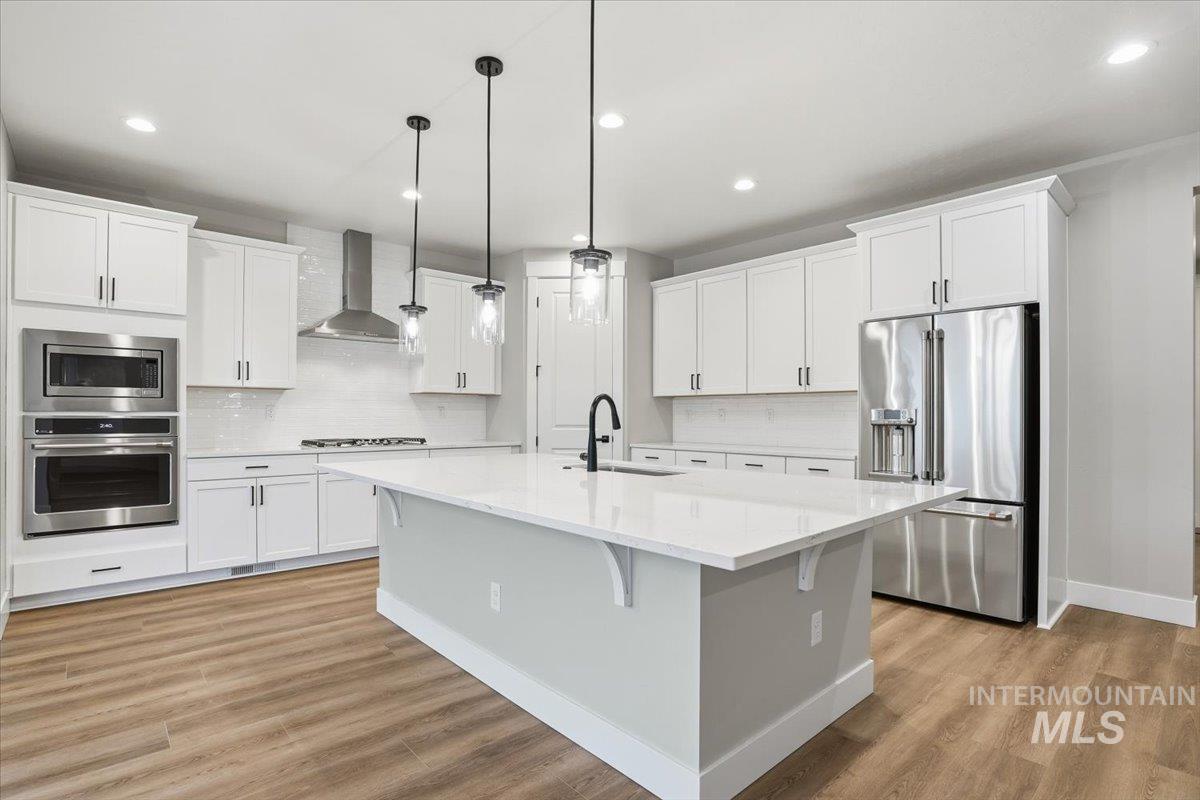 6135 N Senita Hills Ave, Meridian, Idaho 83646, 5 Bedrooms, 4 Bathrooms, Residential For Sale, Price $719,990,MLS 98973738