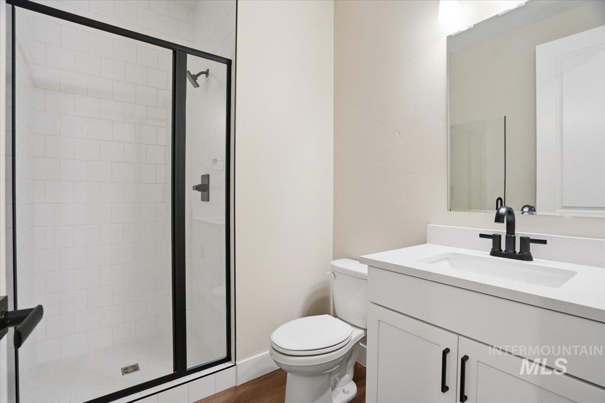 6135 N Senita Hills Ave, Meridian, Idaho 83646, 5 Bedrooms, 4 Bathrooms, Residential For Sale, Price $719,990,MLS 98973738