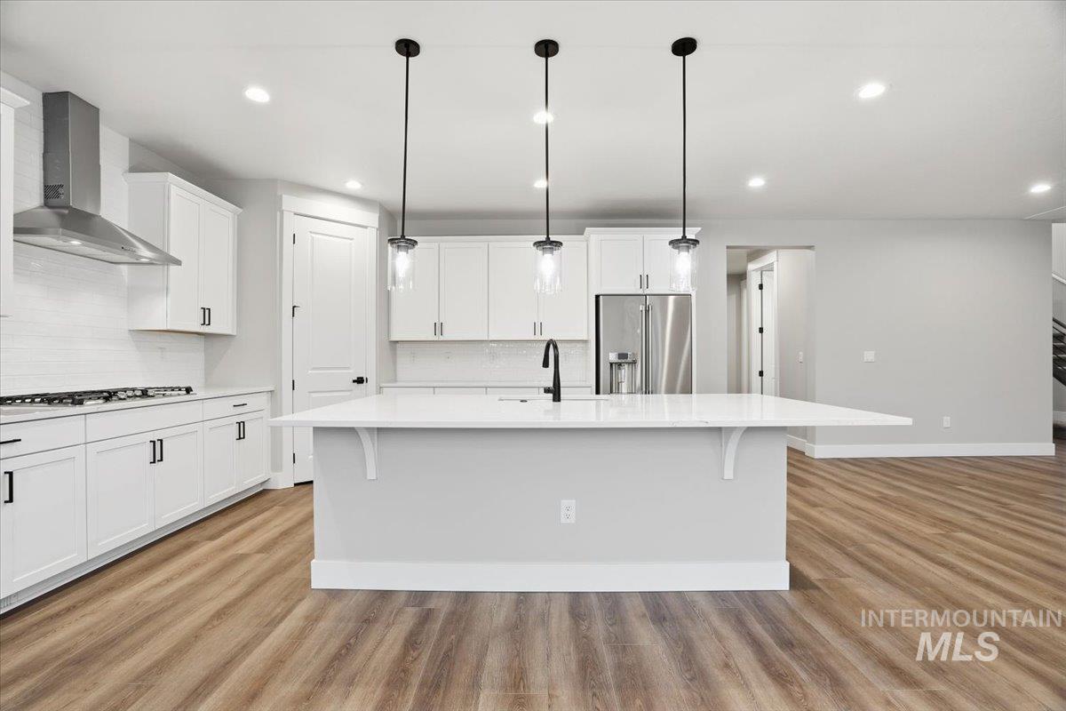 6135 N Senita Hills Ave, Meridian, Idaho 83646, 5 Bedrooms, 4 Bathrooms, Residential For Sale, Price $719,990,MLS 98973738