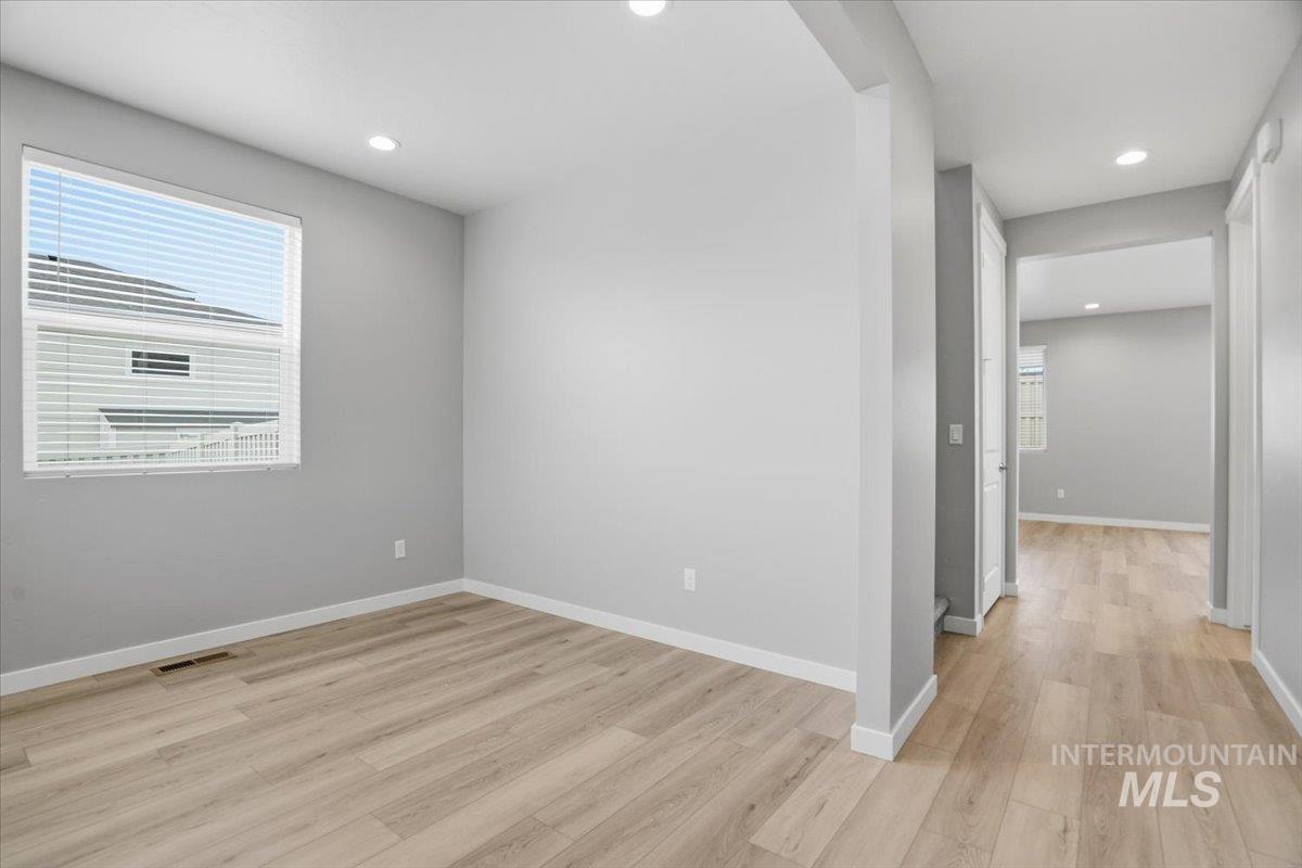 1216 Stirling Meadows Ct, Middleton, Idaho 83644, 3 Bedrooms, 2.5 Bathrooms, Residential For Sale, Price $559,990,MLS 98973739