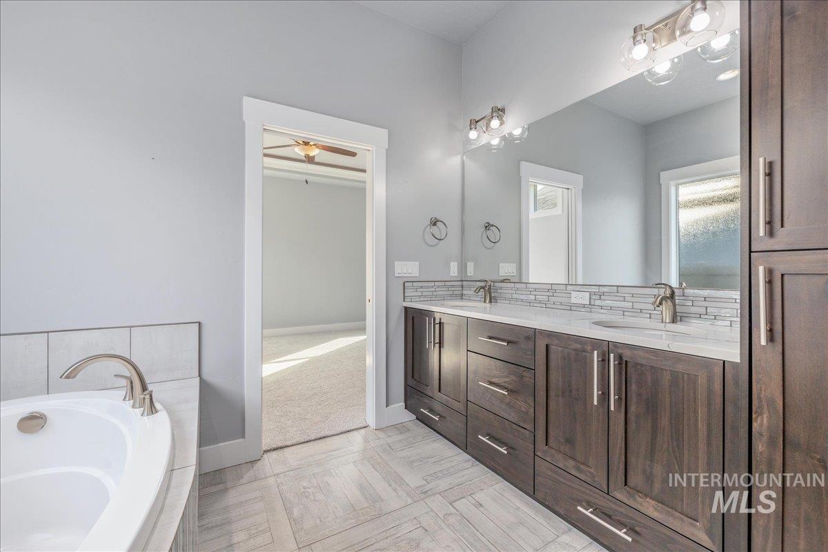 3036 NW 13th St., Meridian, Idaho 83646, 3 Bedrooms, 2 Bathrooms, Residential For Sale, Price $559,500,MLS 98973740