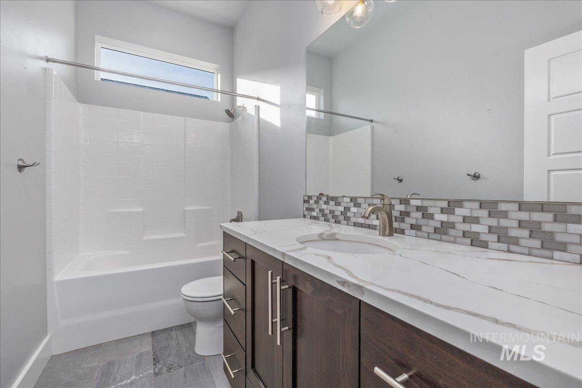 3036 NW 13th St., Meridian, Idaho 83646, 3 Bedrooms, 2 Bathrooms, Residential For Sale, Price $559,500,MLS 98973740