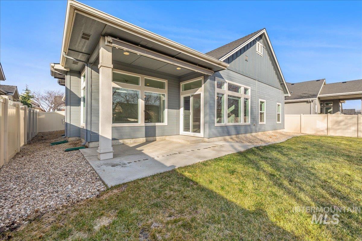 3036 NW 13th St., Meridian, Idaho 83646, 3 Bedrooms, 2 Bathrooms, Residential For Sale, Price $559,500,MLS 98973740