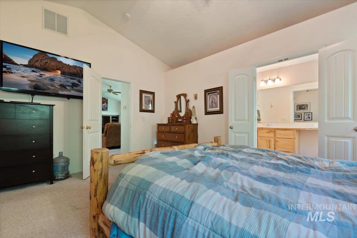 104 Sky Ridge Dr, Garden Valley, Idaho 83622, 3 Bedrooms, 2 Bathrooms, Residential For Sale, Price $550,000,MLS 98973741