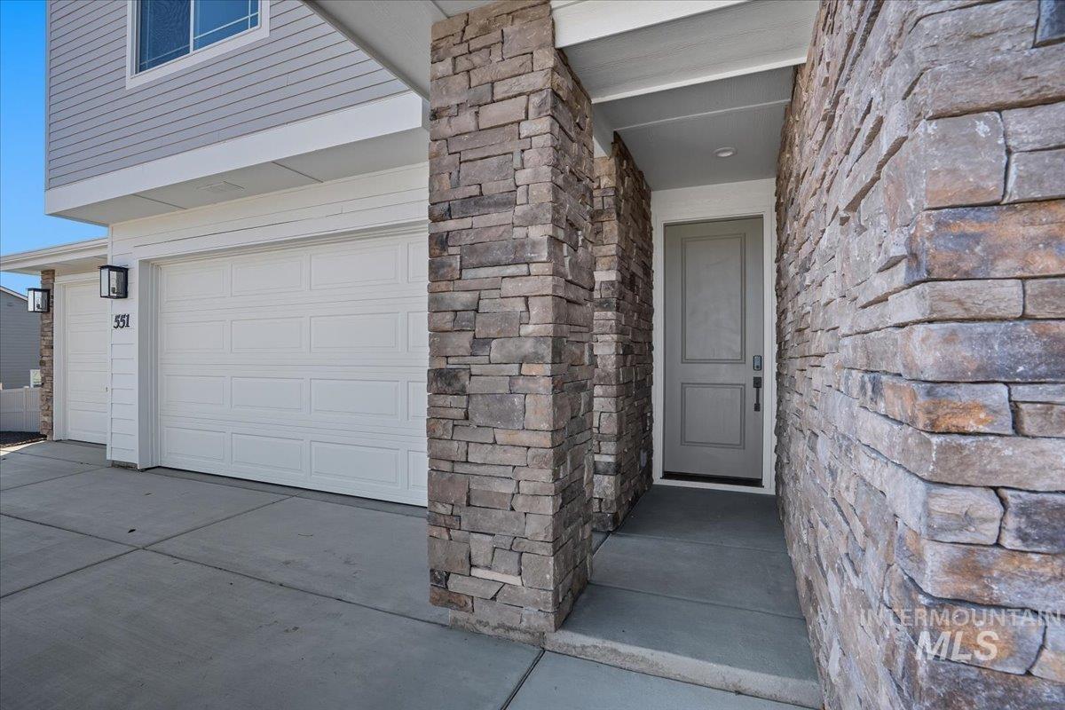 551 Thurso Ln, Middleton, Idaho 83644, 5 Bedrooms, 3 Bathrooms, Residential For Sale, Price $614,990,MLS 98973742