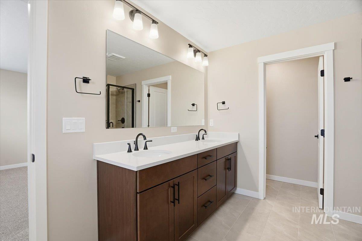 551 Thurso Ln, Middleton, Idaho 83644, 5 Bedrooms, 3 Bathrooms, Residential For Sale, Price $614,990,MLS 98973742