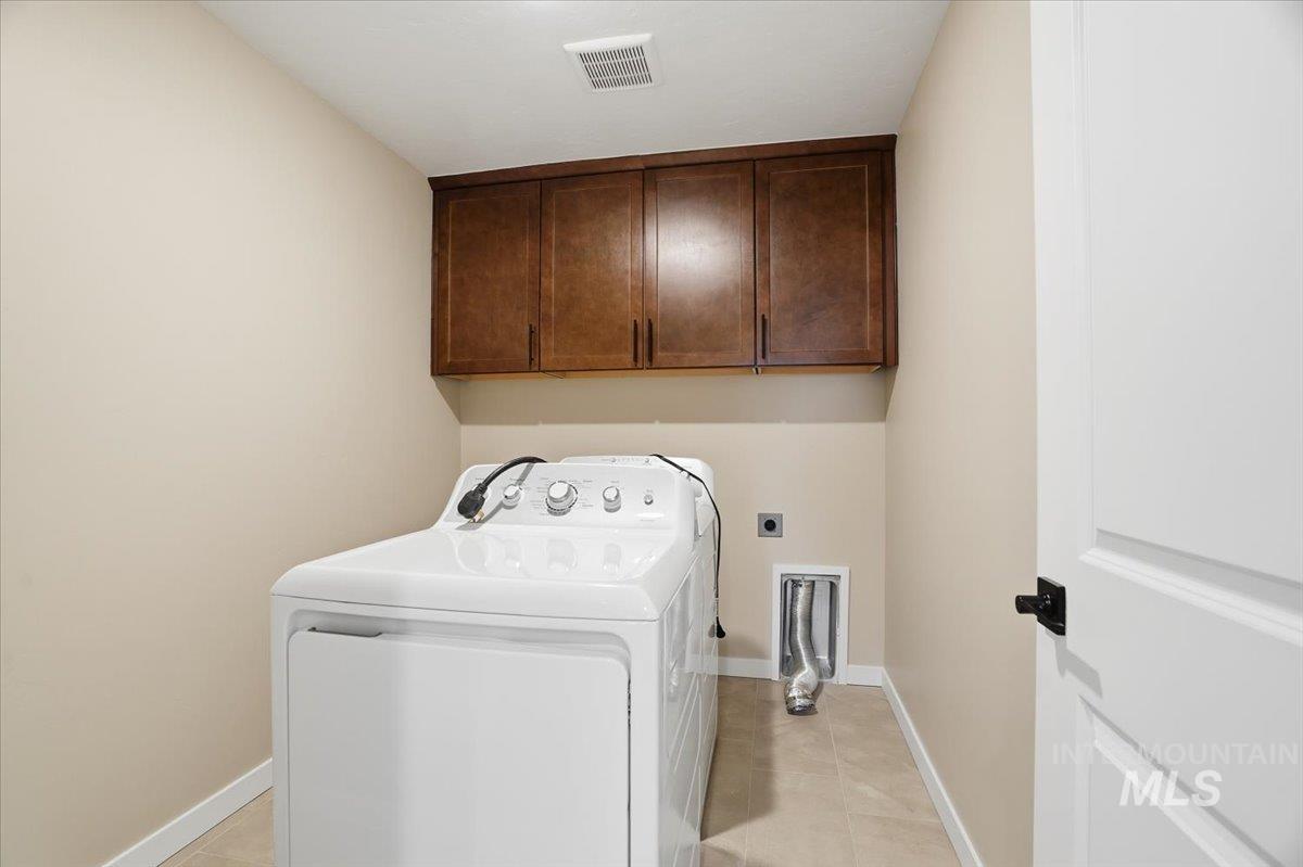 551 Thurso Ln, Middleton, Idaho 83644, 5 Bedrooms, 3 Bathrooms, Residential For Sale, Price $614,990,MLS 98973742