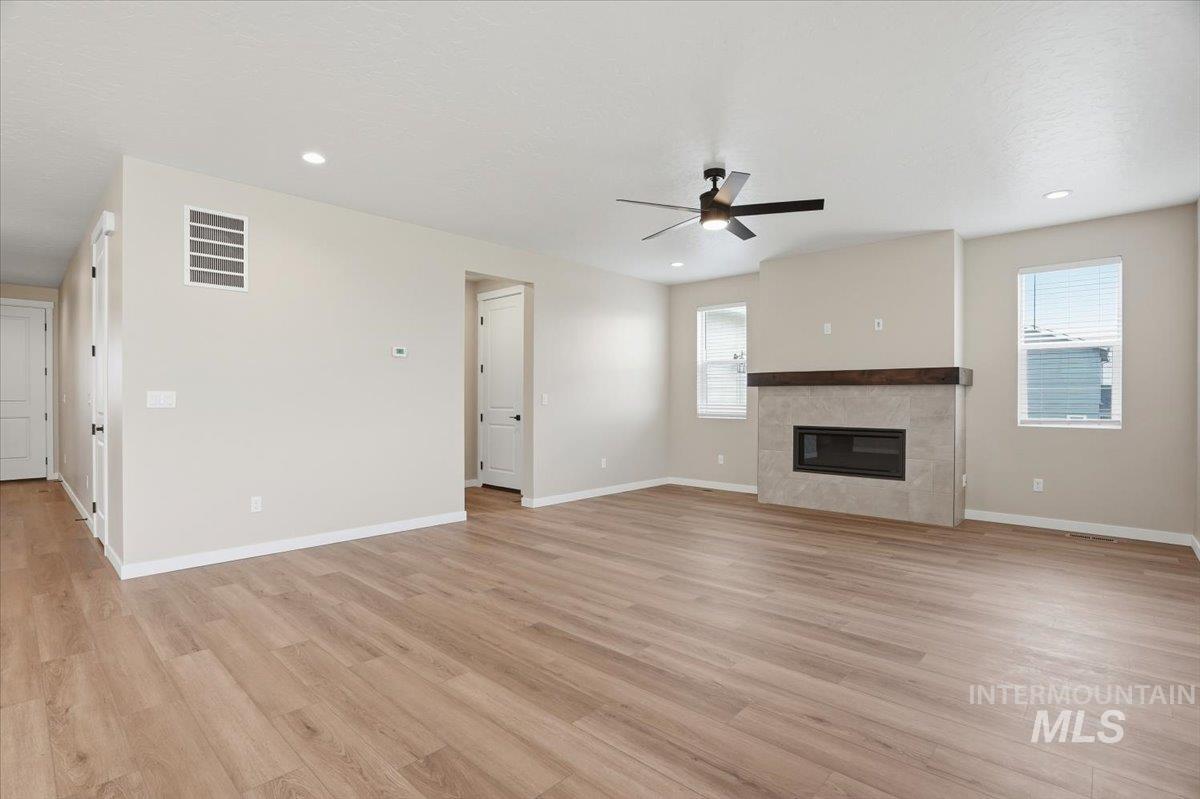 551 Thurso Ln, Middleton, Idaho 83644, 5 Bedrooms, 3 Bathrooms, Residential For Sale, Price $614,990,MLS 98973742