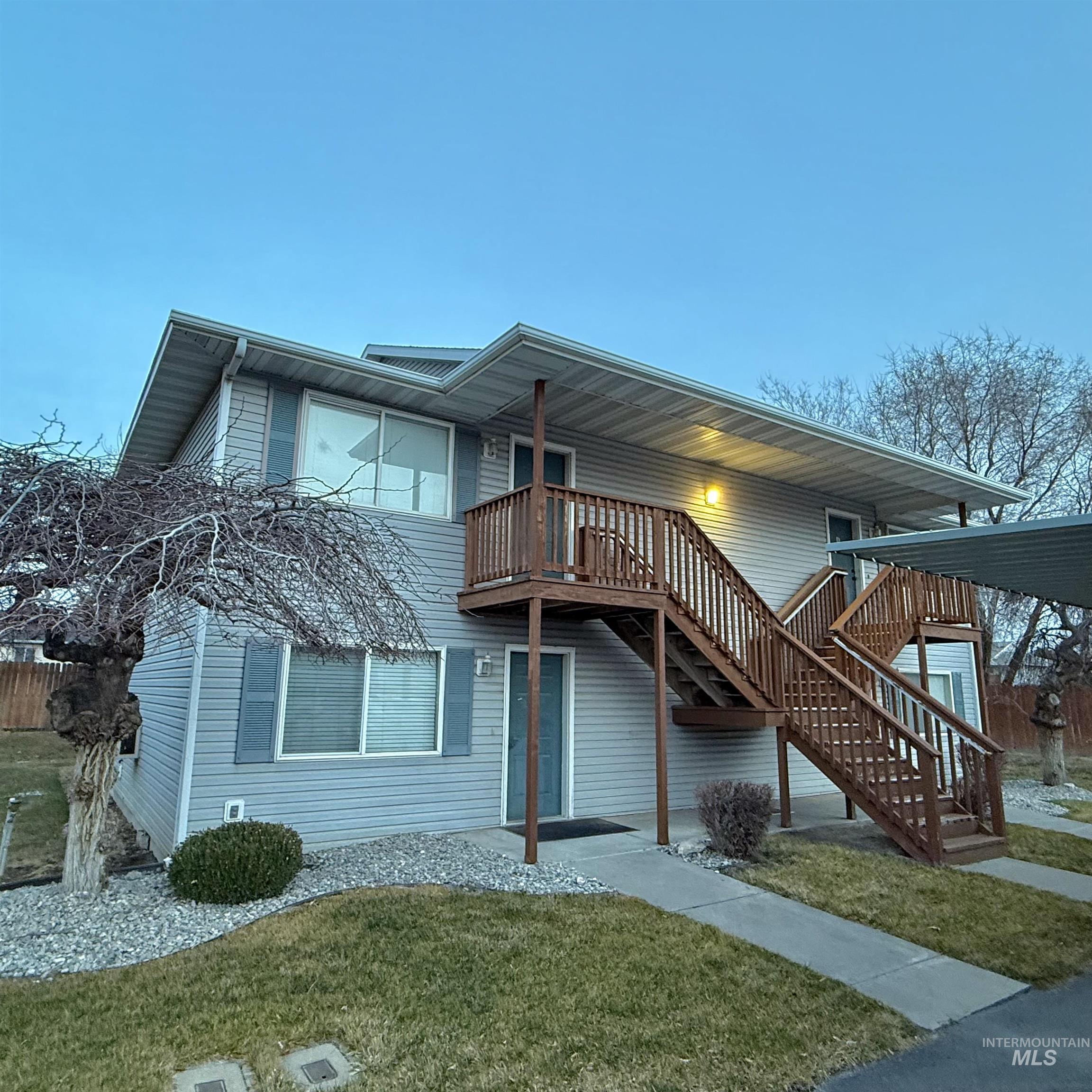 2140 Elizabeth Blvd Bldg 6, Twin Falls, Idaho 83301, 2 Bedrooms, 2 Bathrooms, Residential Income For Sale, Price $789,000, 98973743