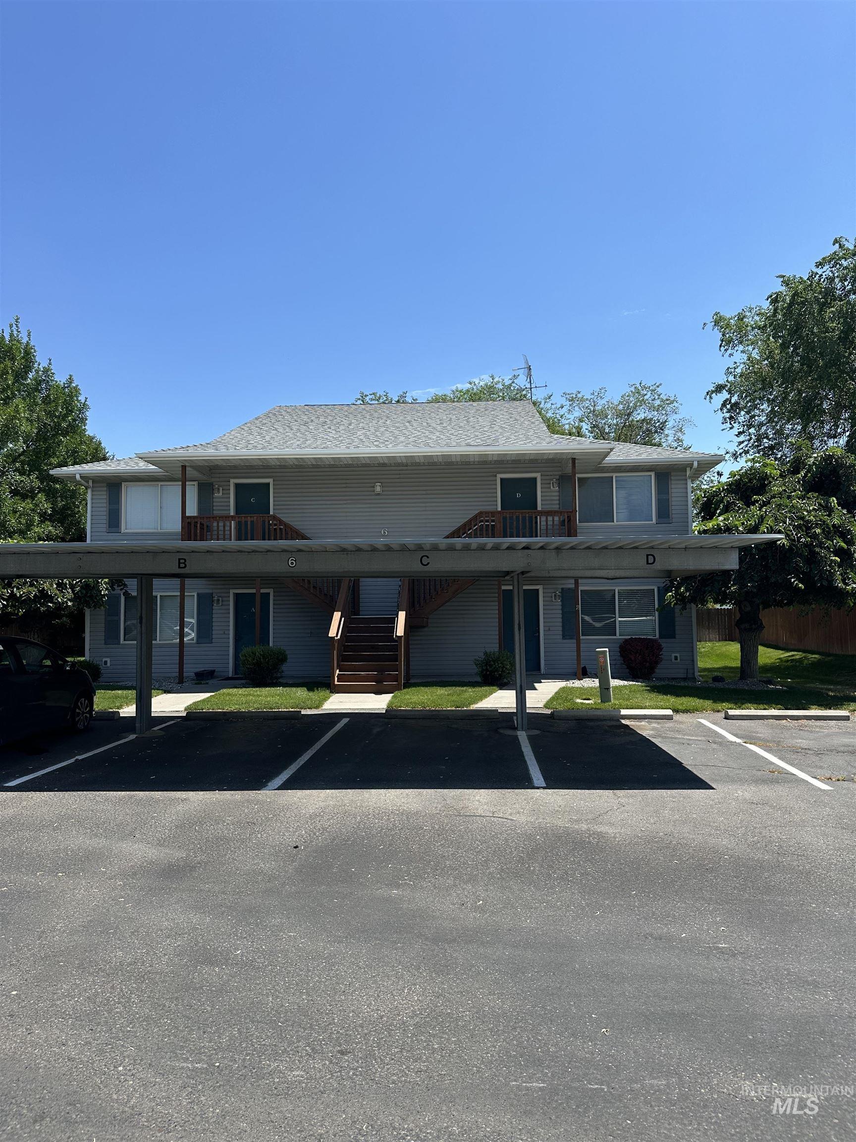 2140 Elizabeth Blvd Bldg 6, Twin Falls, Idaho 83301, 2 Bedrooms, 2 Bathrooms, Residential Income For Sale, Price $719,000, 98973743