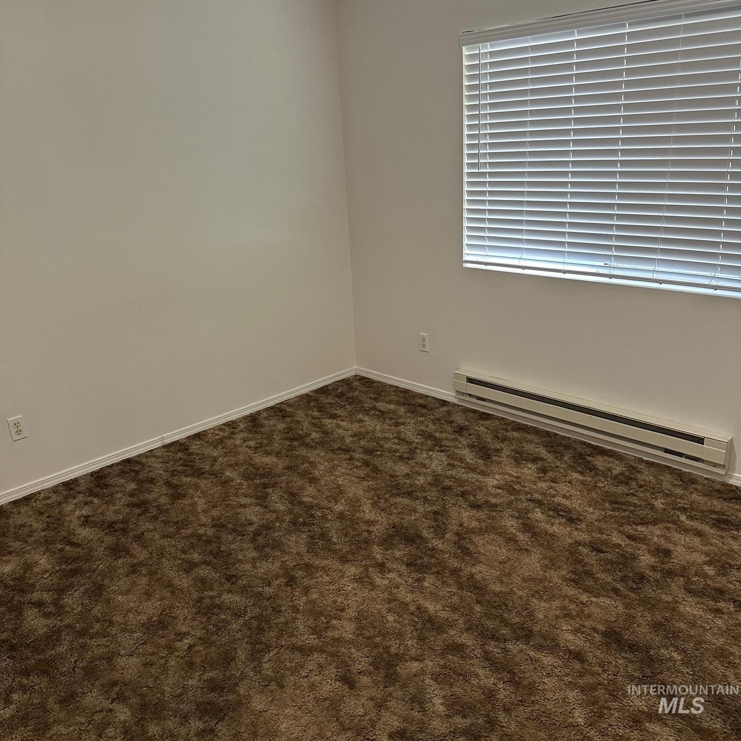 2140 Elizabeth Blvd Bldg 6, Twin Falls, Idaho 83301, 2 Bedrooms, 2 Bathrooms, Residential Income For Sale, Price $789,000, 98973743