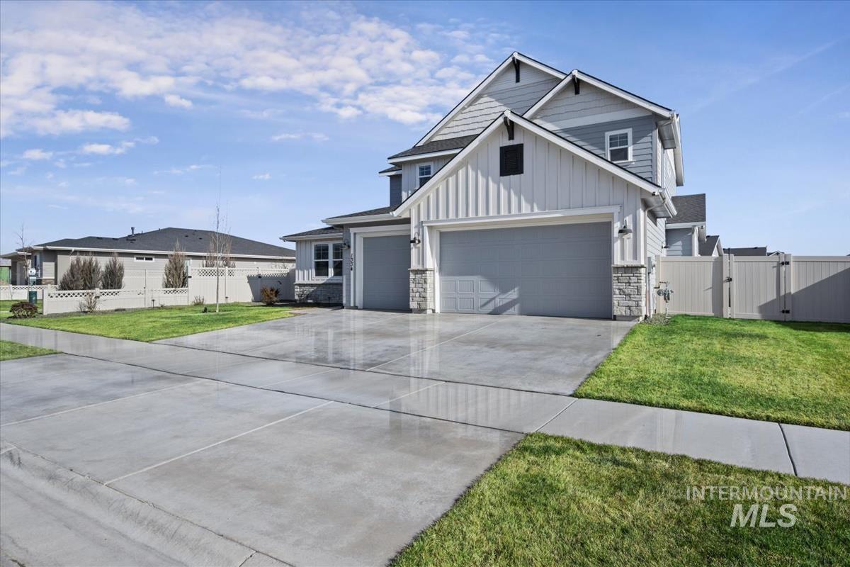 1334 N Callander Way, Star, Idaho 83669, 5 Bedrooms, 3 Bathrooms, Residential For Sale, Price $699,999,MLS 98973745