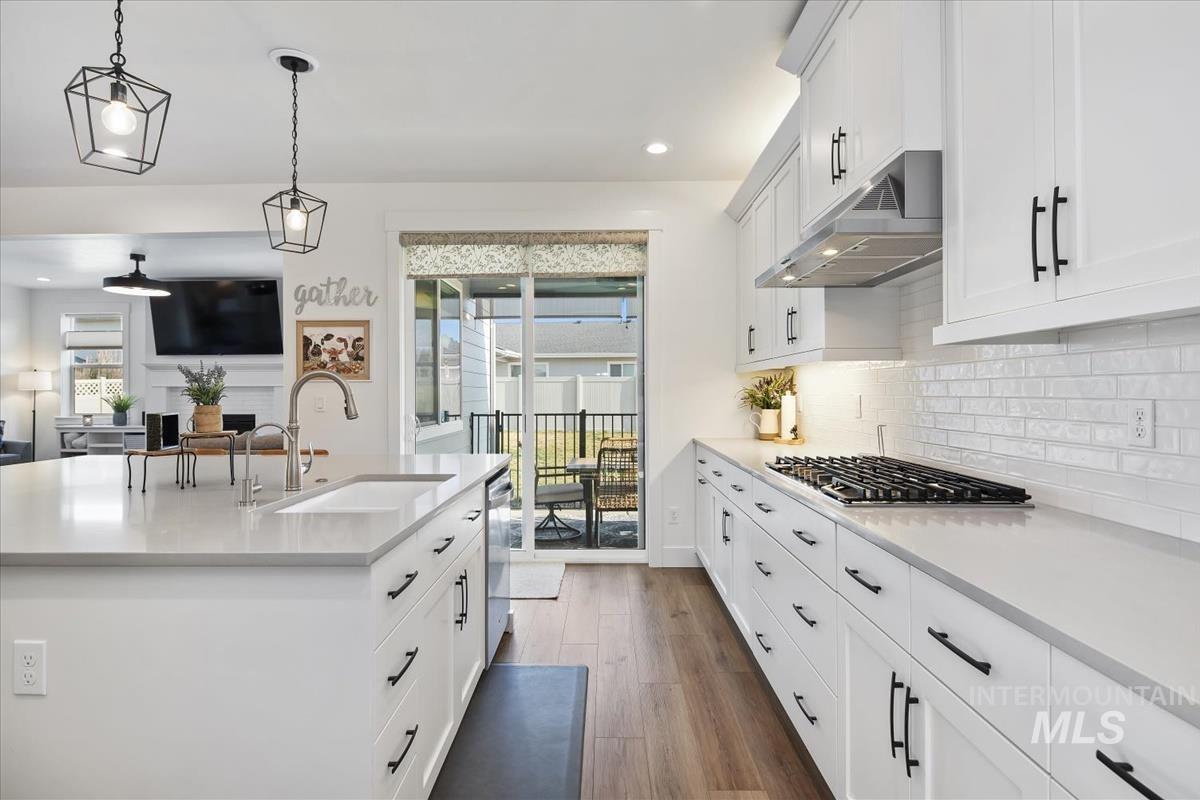 1334 N Callander Way, Star, Idaho 83669, 5 Bedrooms, 3 Bathrooms, Residential For Sale, Price $699,999,MLS 98973745