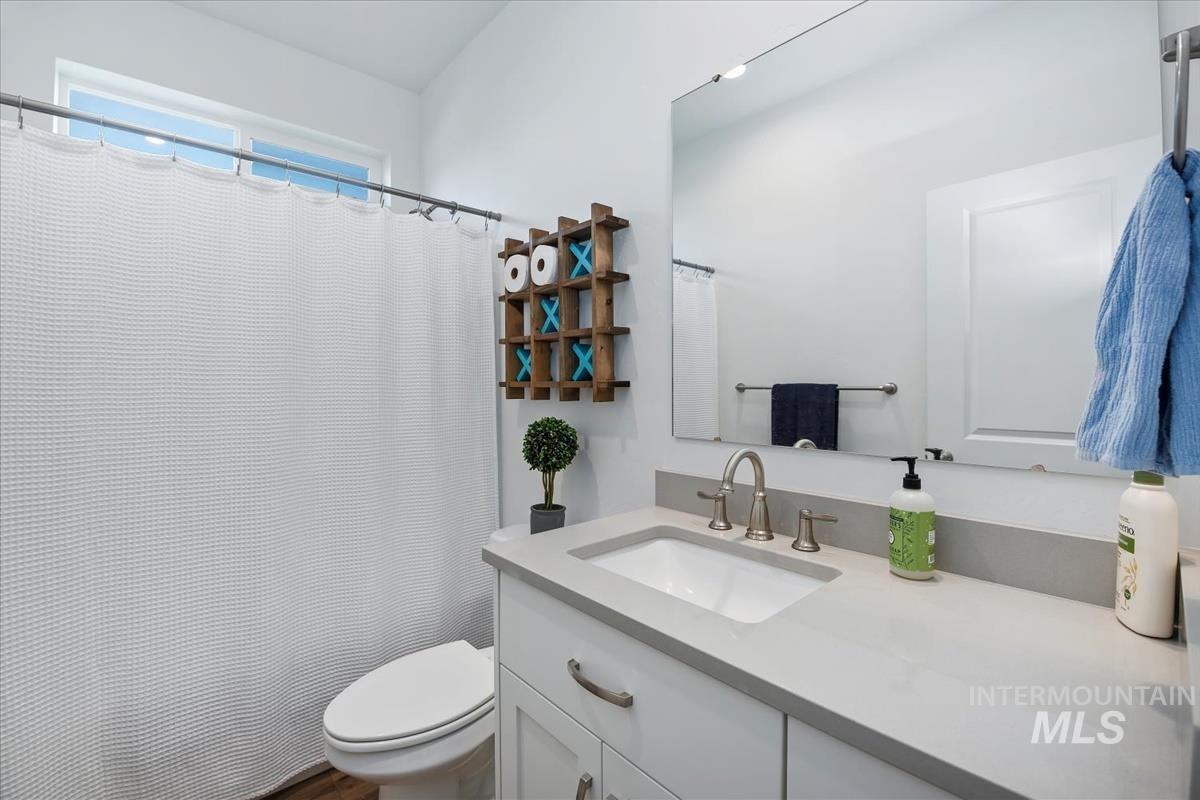 1334 N Callander Way, Star, Idaho 83669, 5 Bedrooms, 3 Bathrooms, Residential For Sale, Price $739,000,MLS 98973745