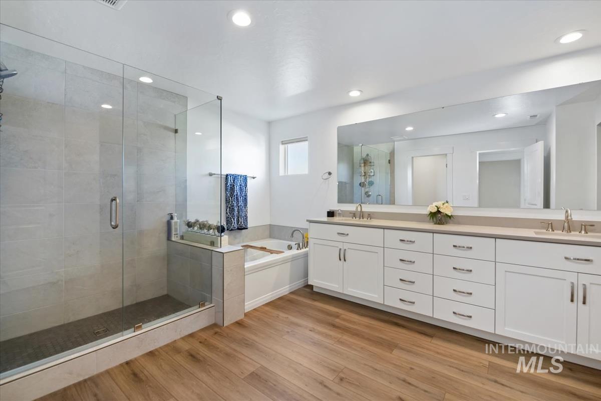 1334 N Callander Way, Star, Idaho 83669, 5 Bedrooms, 3 Bathrooms, Residential For Sale, Price $699,999,MLS 98973745