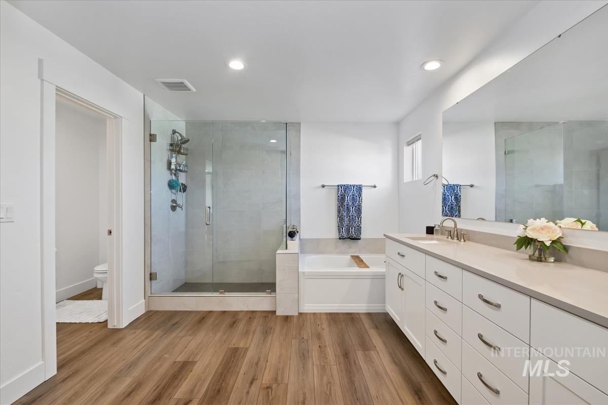 1334 N Callander Way, Star, Idaho 83669, 5 Bedrooms, 3 Bathrooms, Residential For Sale, Price $739,000,MLS 98973745