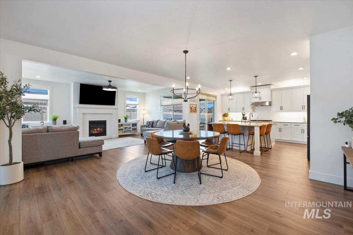 1334 N Callander Way, Star, Idaho 83669, 5 Bedrooms, 3 Bathrooms, Residential For Sale, Price $699,999,MLS 98973745