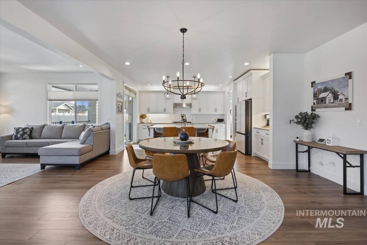 1334 N Callander Way, Star, Idaho 83669, 5 Bedrooms, 3 Bathrooms, Residential For Sale, Price $699,999,MLS 98973745