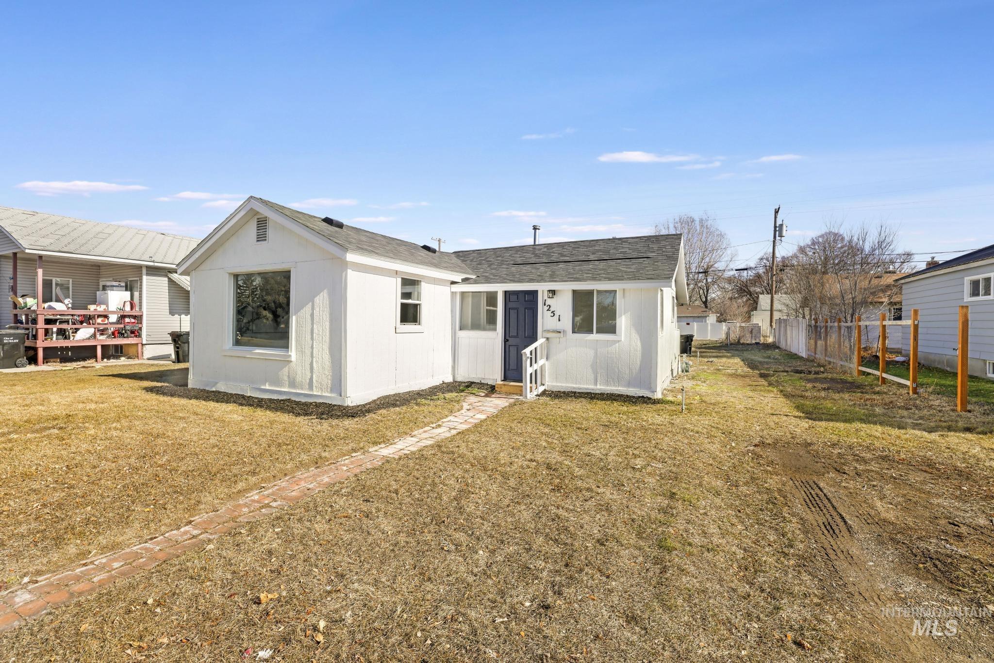 1251 Almo Ave, Burley, Idaho 83318, 1 Bedroom, 1 Bathroom, Residential For Sale, Price $199,000,MLS 98973746