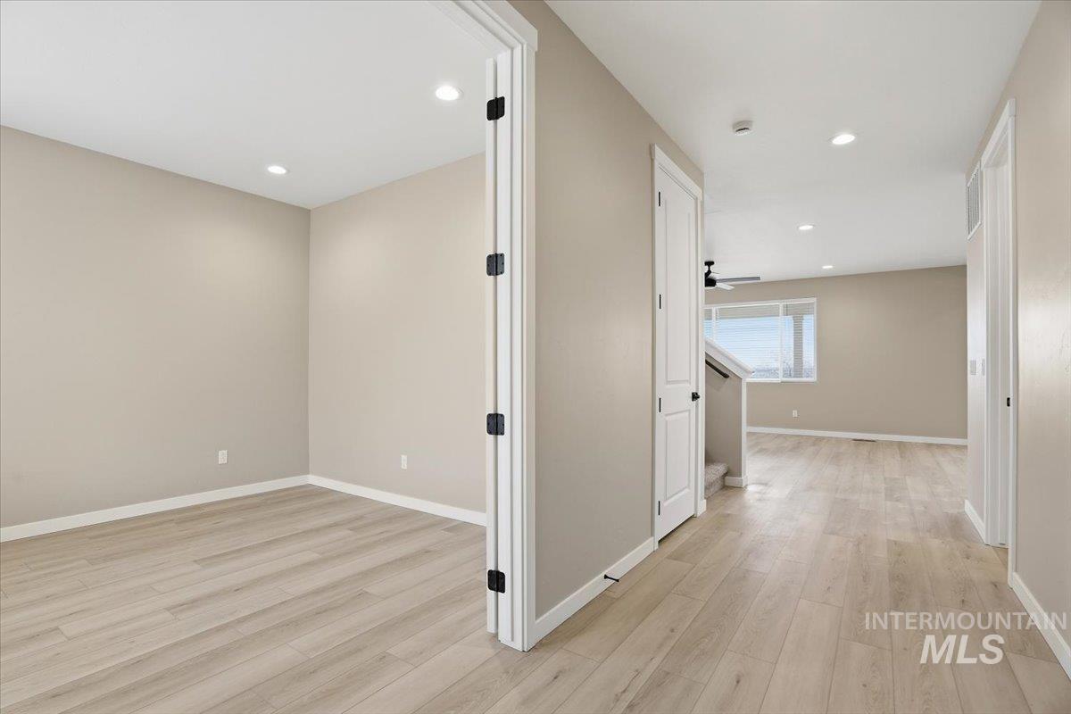 1315 White Cliffs St, Middleton, Idaho 83644, 4 Bedrooms, 2.5 Bathrooms, Residential For Sale, Price $749,990,MLS 98973747