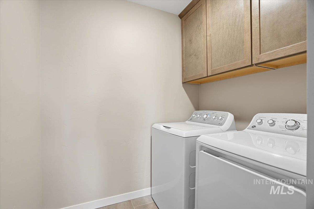 1315 White Cliffs St, Middleton, Idaho 83644, 4 Bedrooms, 2.5 Bathrooms, Residential For Sale, Price $749,990,MLS 98973747