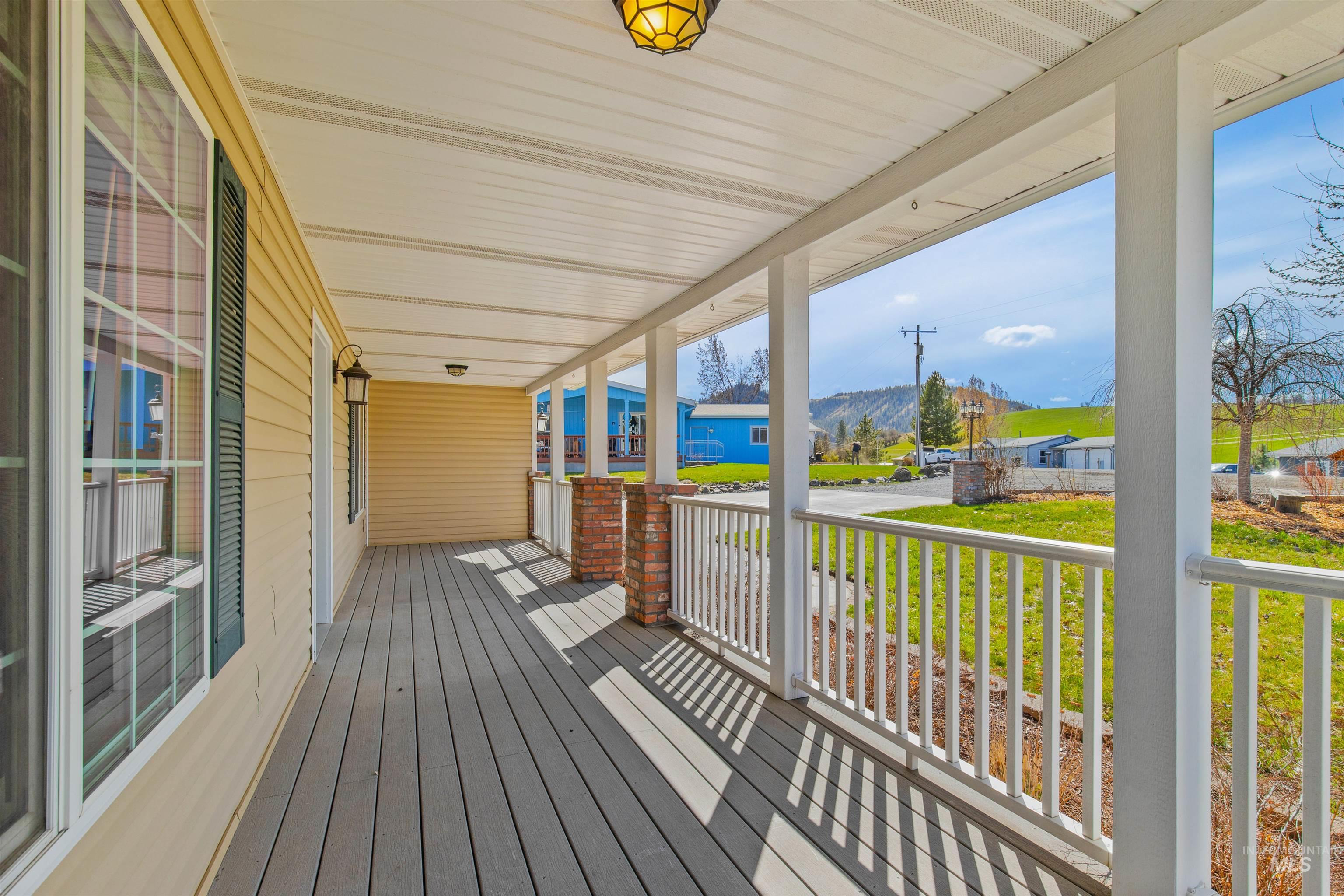 829 Crest Drive, Kamiah, Idaho 83536, 4 Bedrooms, 3 Bathrooms, Residential For Sale, Price $585,000,MLS 98973748