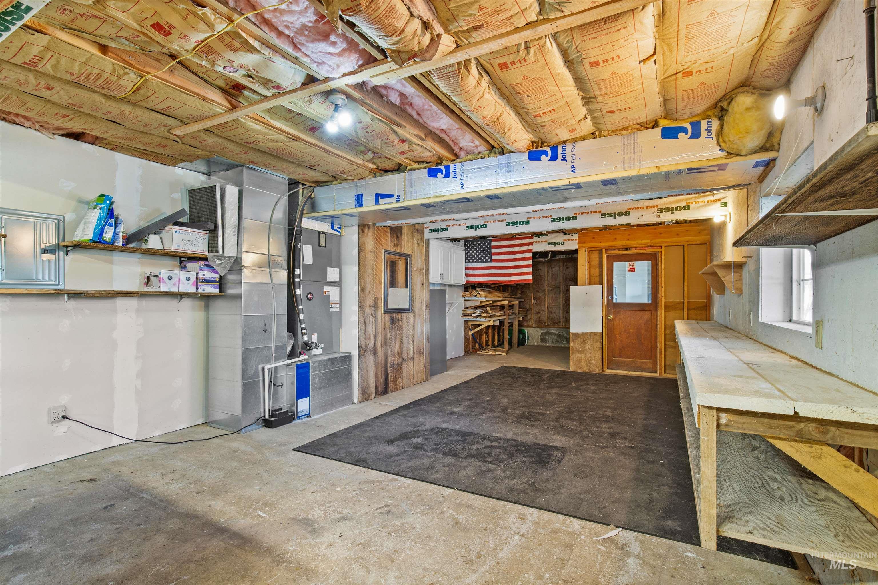 829 Crest Drive, Kamiah, Idaho 83536, 4 Bedrooms, 3 Bathrooms, Residential For Sale, Price $585,000,MLS 98973748