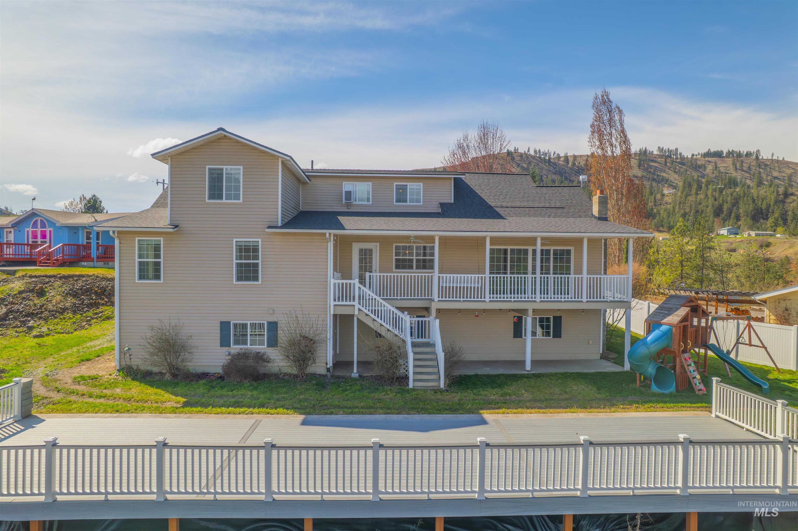 829 Crest Drive, Kamiah, Idaho 83536, 4 Bedrooms, 3 Bathrooms, Residential For Sale, Price $585,000,MLS 98973748