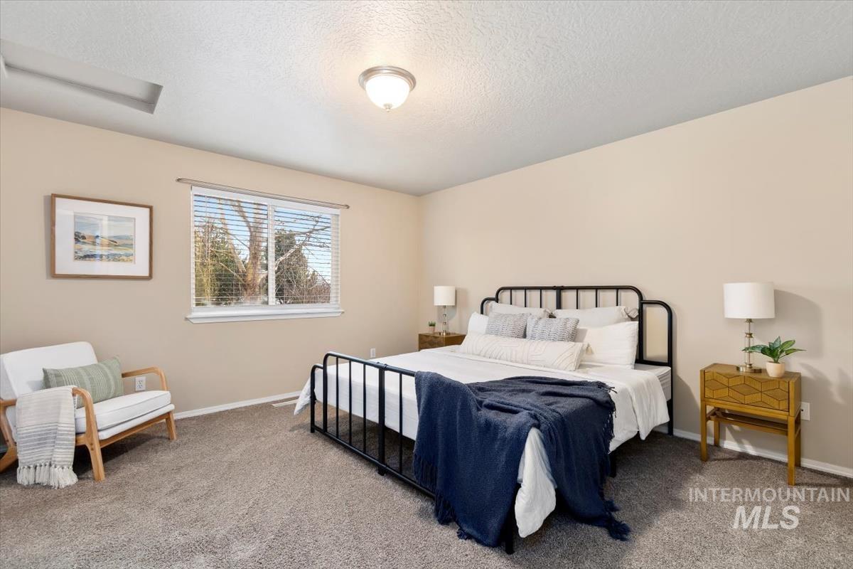 4127 W Hearst Dr., Meridian, Idaho 83642, 4 Bedrooms, 2.5 Bathrooms, Residential For Sale, Price $429,900,MLS 98973750