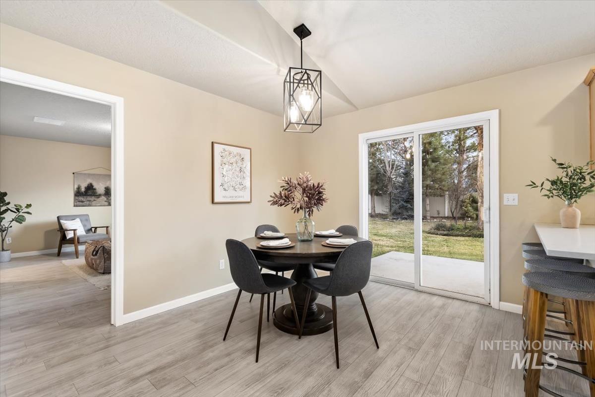 4127 W Hearst Dr., Meridian, Idaho 83642, 4 Bedrooms, 2.5 Bathrooms, Residential For Sale, Price $429,900,MLS 98973750