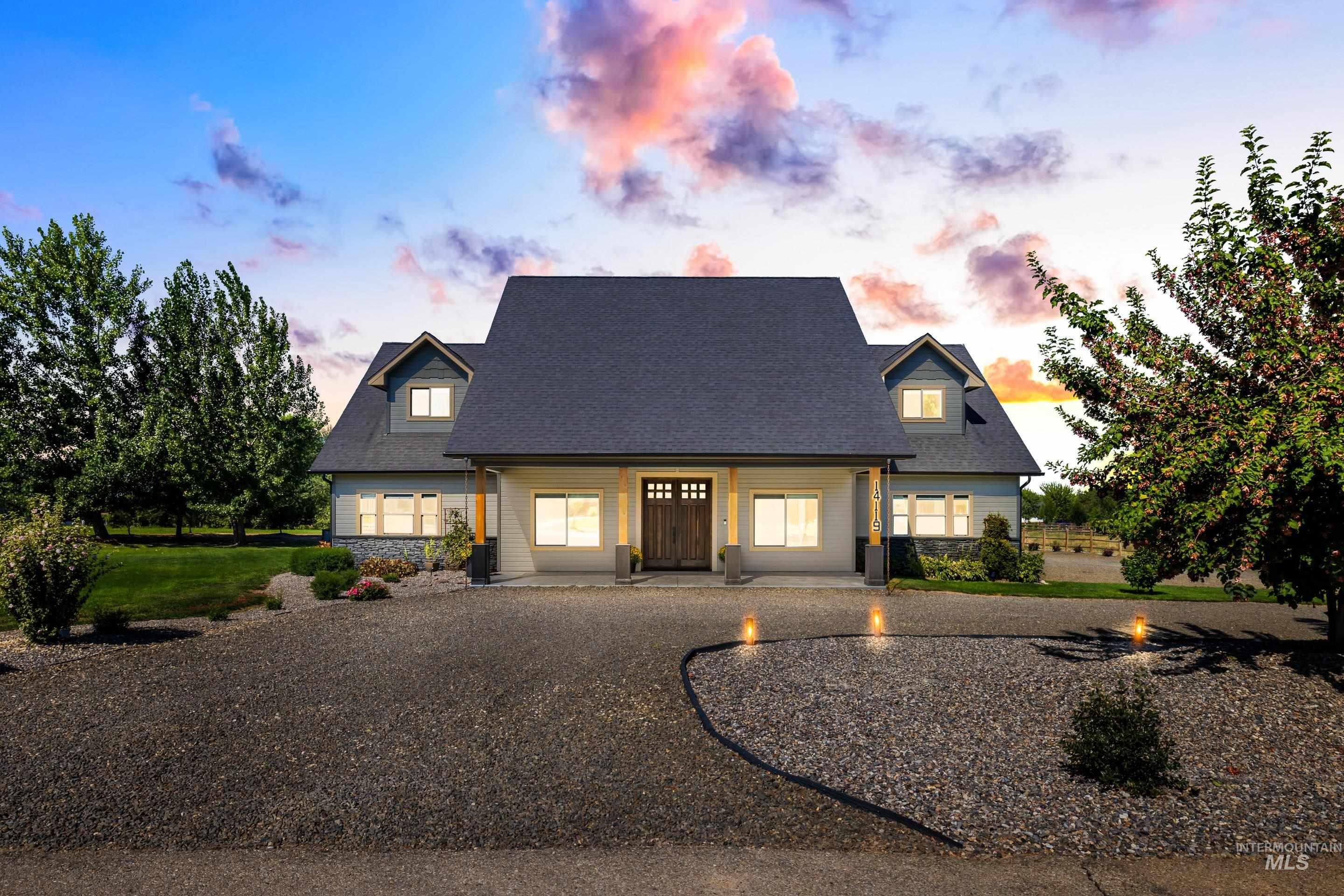 14119 Silver Ridge Rd, Caldwell, Idaho 83607, 6 Bedrooms, 4.5 Bathrooms, Residential For Sale, Price $1,375,000,MLS 98973752