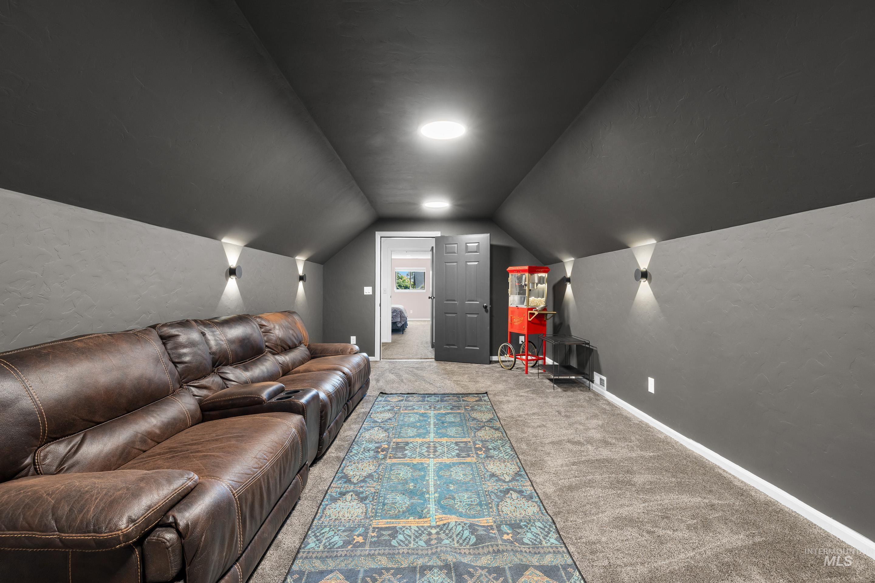 14119 Silver Ridge Rd, Caldwell, Idaho 83607, 6 Bedrooms, 4.5 Bathrooms, Residential For Sale, Price $1,400,000,MLS 98973752