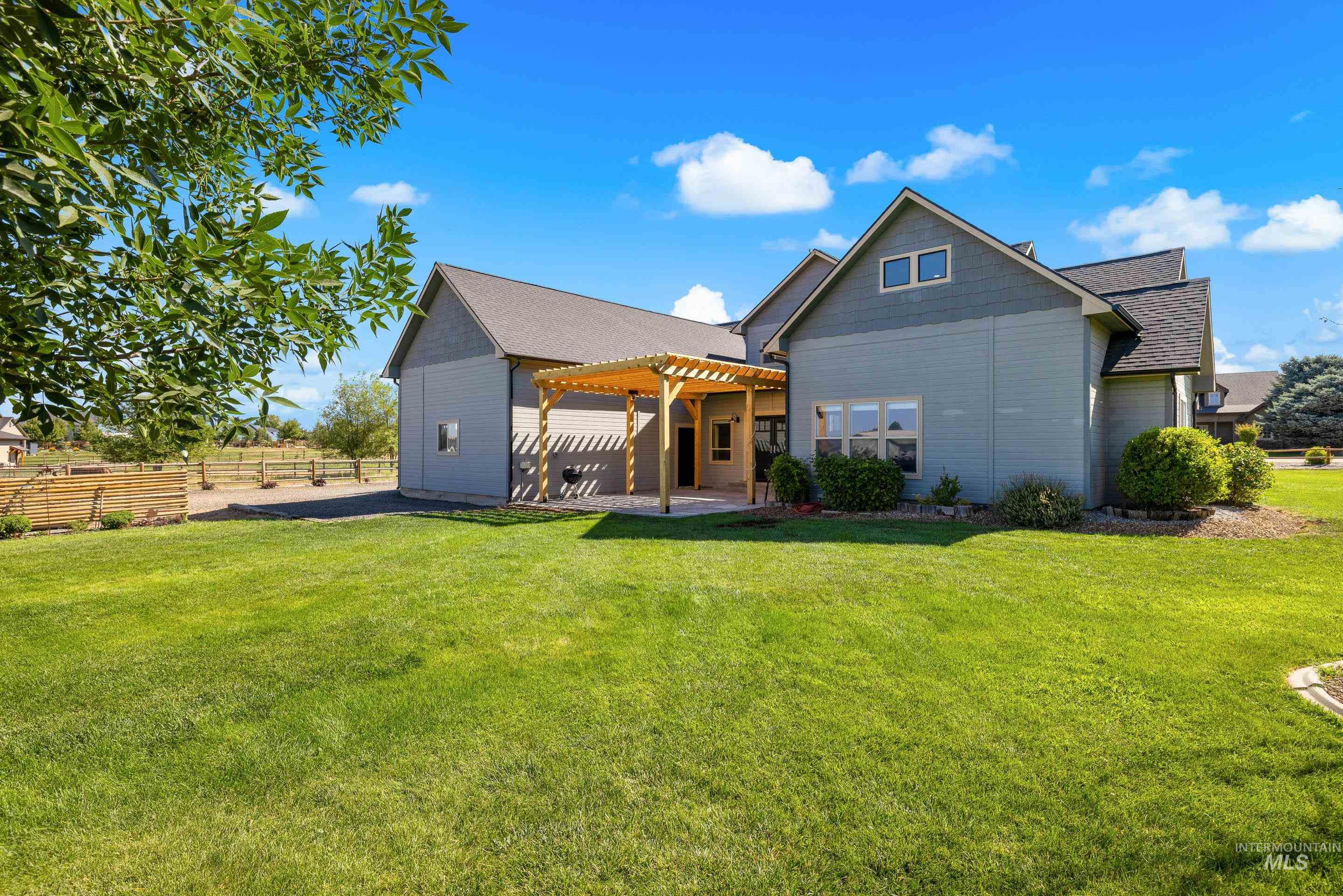 14119 Silver Ridge Rd, Caldwell, Idaho 83607, 6 Bedrooms, 4.5 Bathrooms, Residential For Sale, Price $1,400,000,MLS 98973752