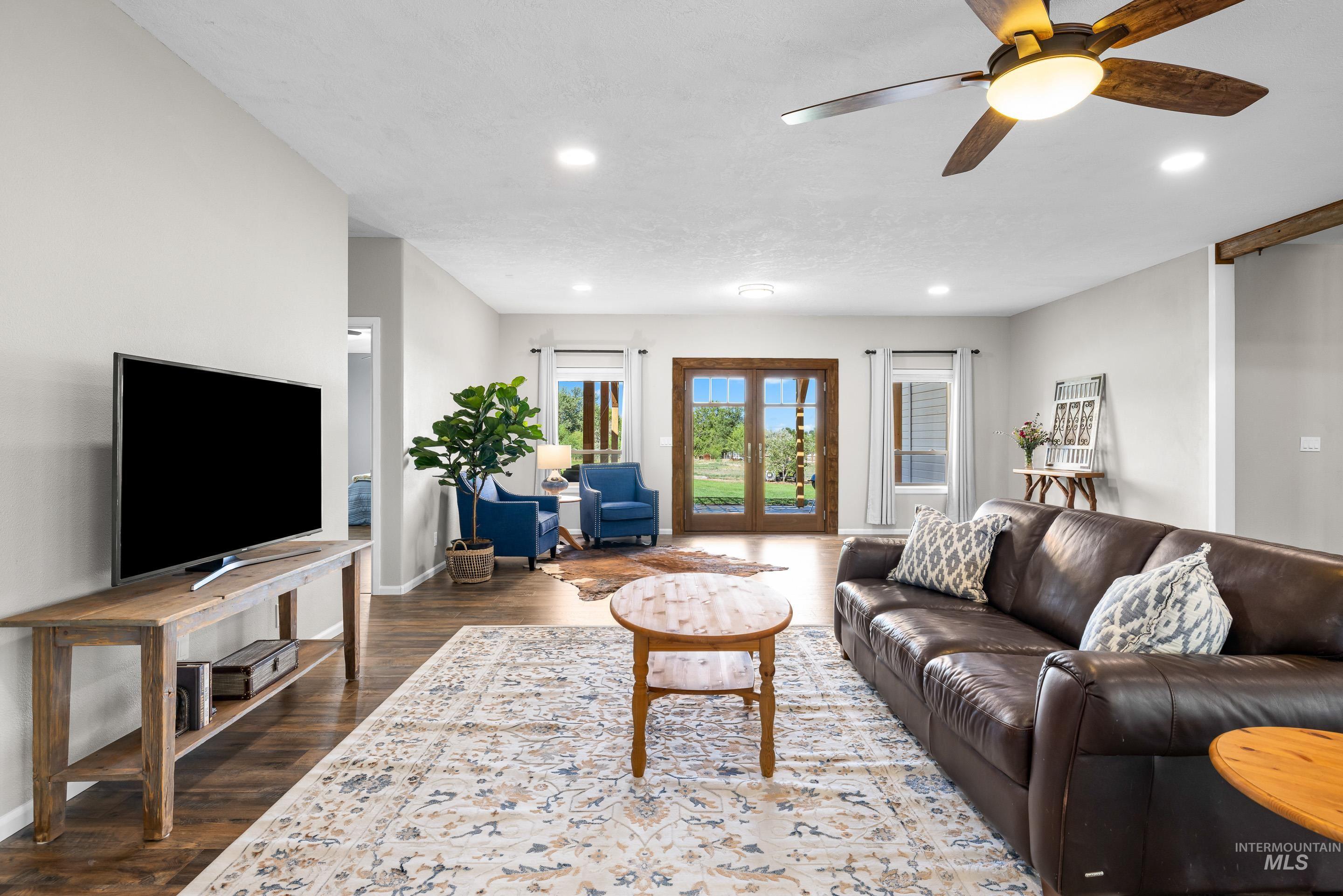 14119 Silver Ridge Rd, Caldwell, Idaho 83607, 6 Bedrooms, 4.5 Bathrooms, Residential For Sale, Price $1,375,000,MLS 98973752