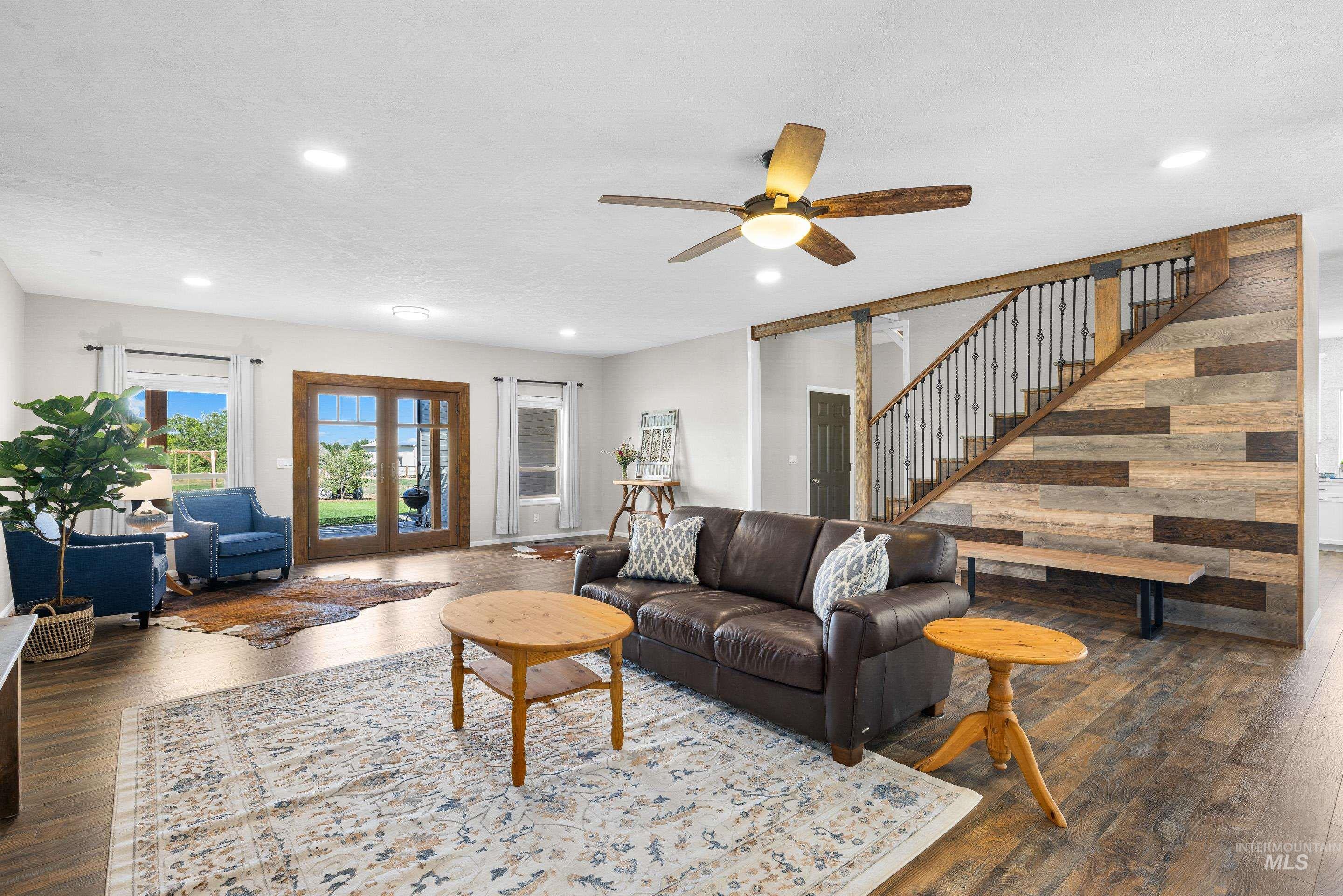 14119 Silver Ridge Rd, Caldwell, Idaho 83607, 6 Bedrooms, 4.5 Bathrooms, Residential For Sale, Price $1,375,000,MLS 98973752