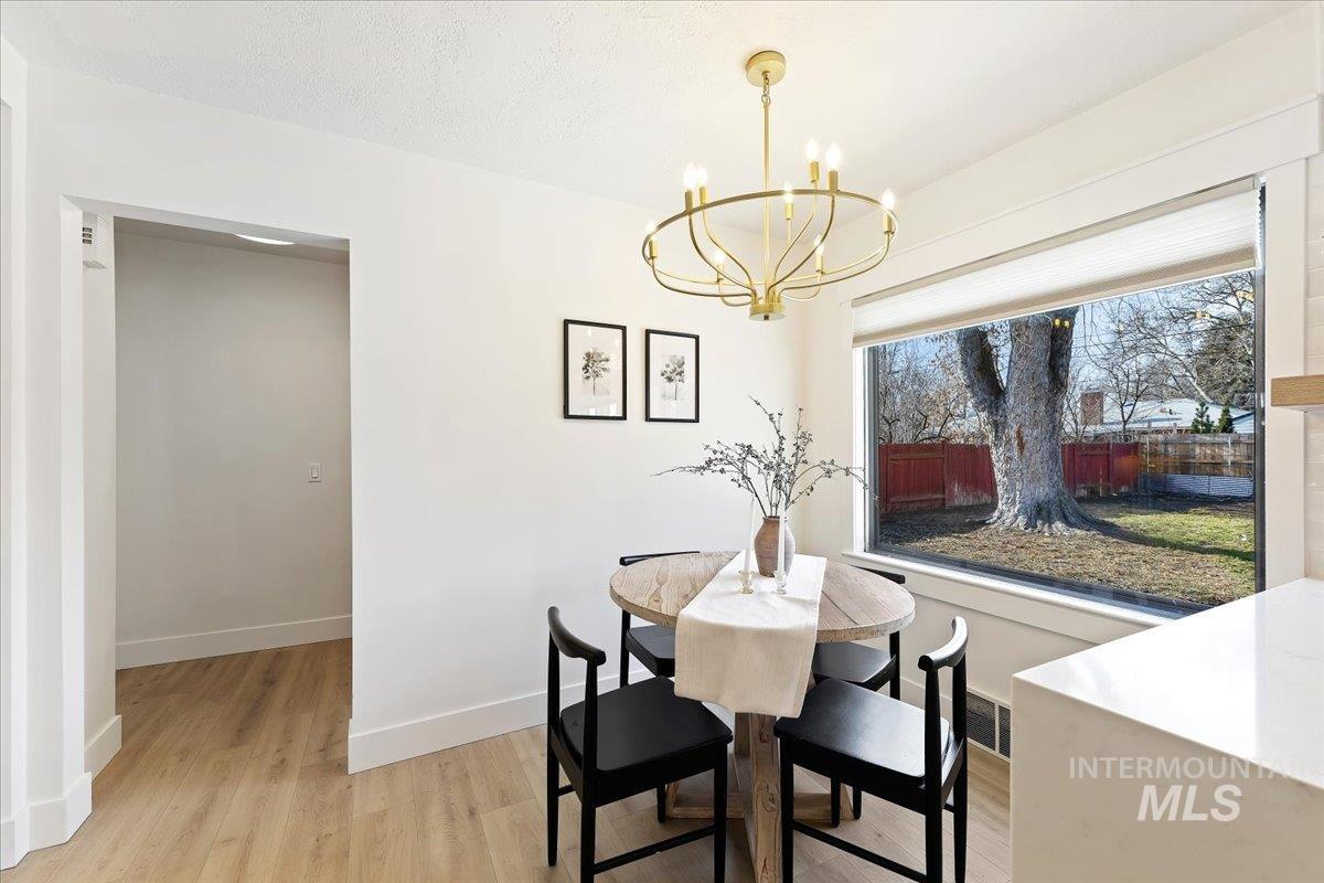 1425 S Gourley St., Boise, Idaho 83705, 4 Bedrooms, 3 Bathrooms, Residential For Sale, Price $599,900,MLS 98973753