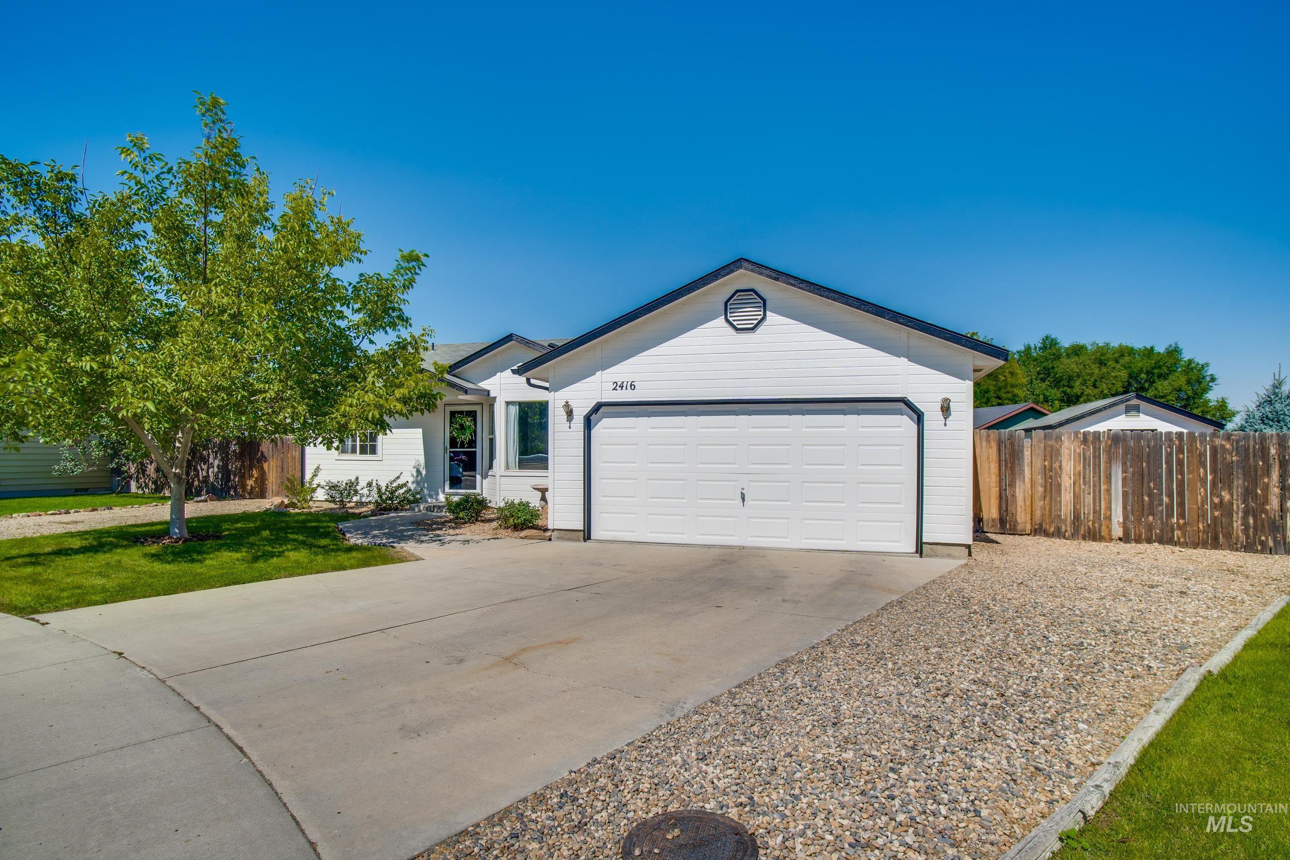2416 Louisiana Place, Nampa, Idaho 83686, 3 Bedrooms, 2 Bathrooms, Residential For Sale, Price $349,900,MLS 98973759