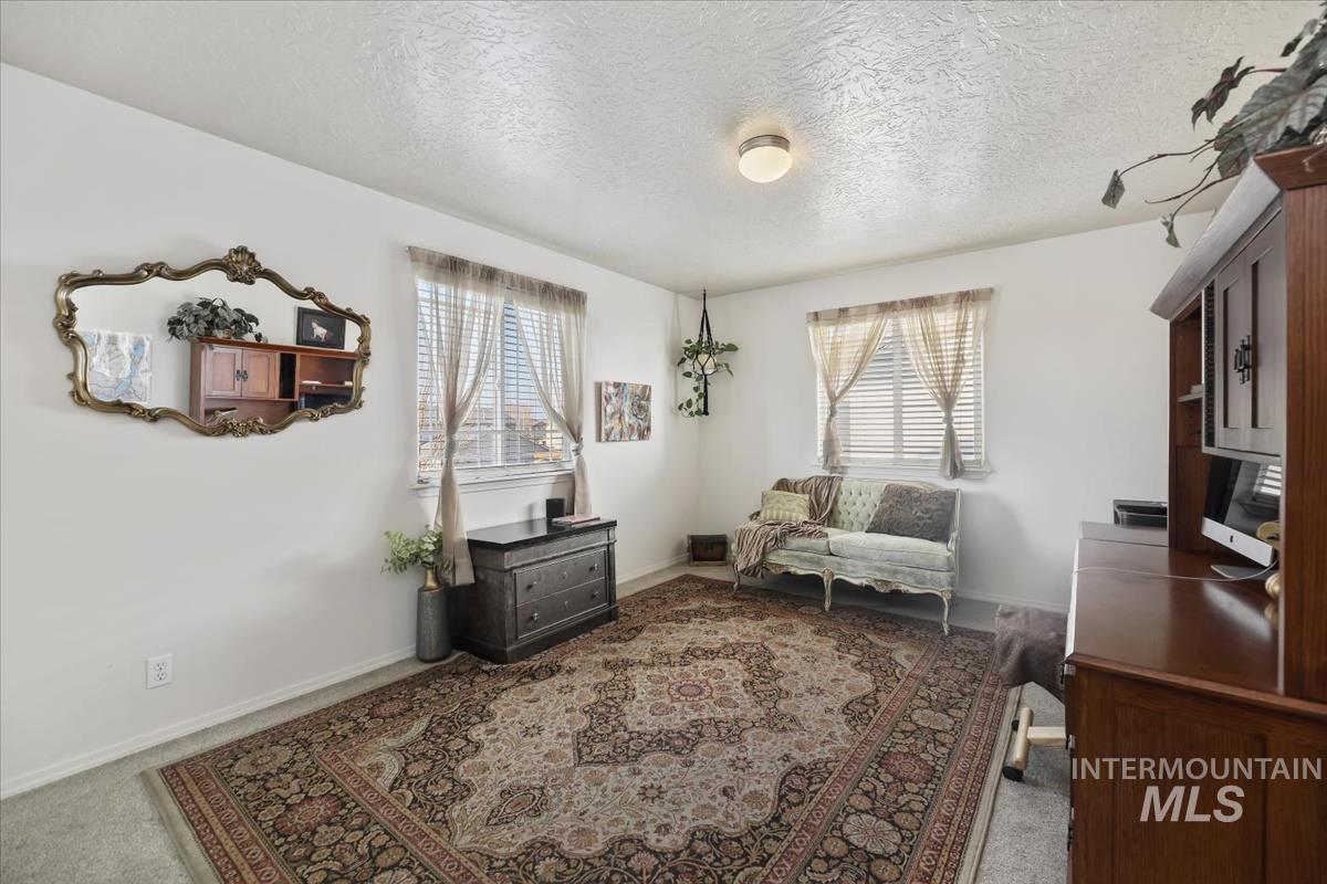 5209 Wallace Way, Caldwell, Idaho 83605, 4 Bedrooms, 2.5 Bathrooms, Residential For Sale, Price $425,000,MLS 98973760