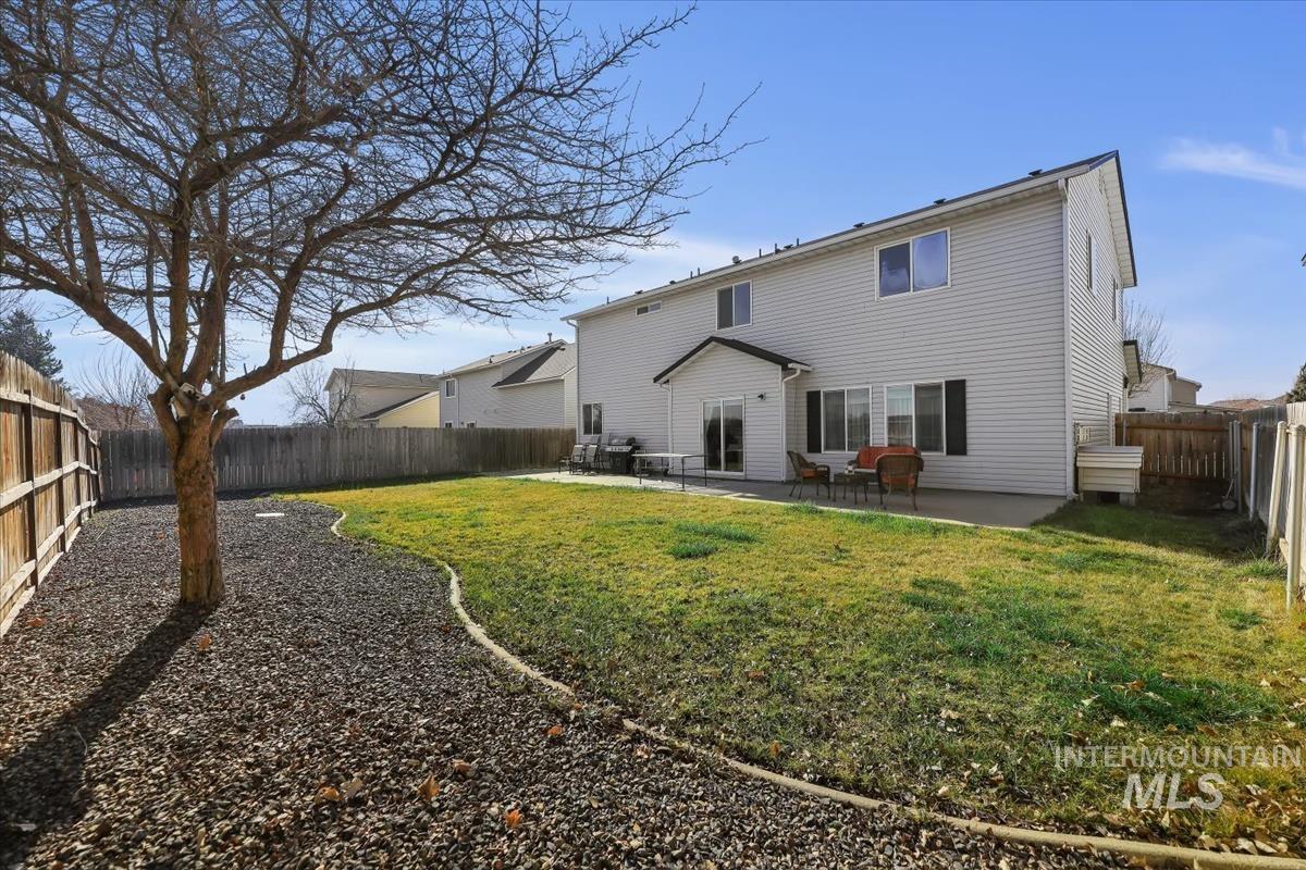 5209 Wallace Way, Caldwell, Idaho 83605, 4 Bedrooms, 2.5 Bathrooms, Residential For Sale, Price $425,000,MLS 98973760