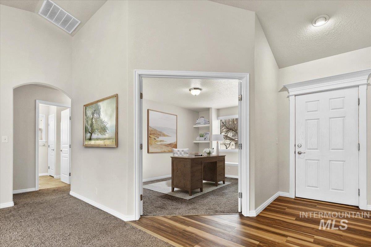 5282 N Schumann Ave, Meridian, Idaho 83646, 4 Bedrooms, 2 Bathrooms, Residential For Sale, Price $525,000,MLS 98973762