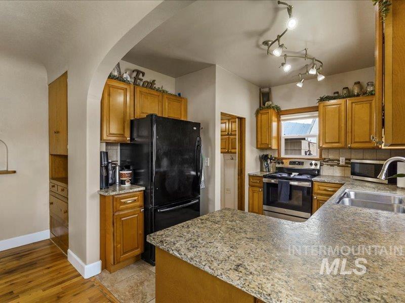 803 N Garden St, Boise, Idaho 83706-2131, Land For Sale, Price $935,000,MLS 98973764