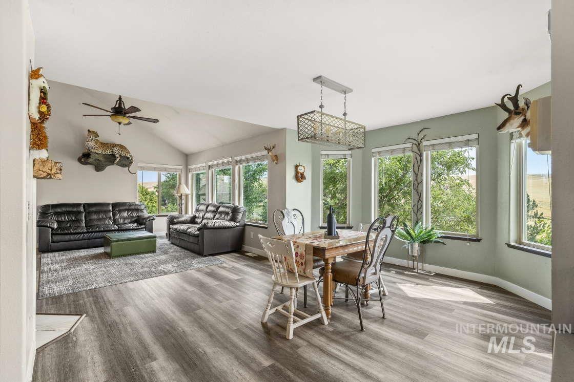 965 Horse Lane, Lewiston, Idaho 83501, 3 Bedrooms, 4 Bathrooms, Residential For Sale, Price $849,900,MLS 98973765