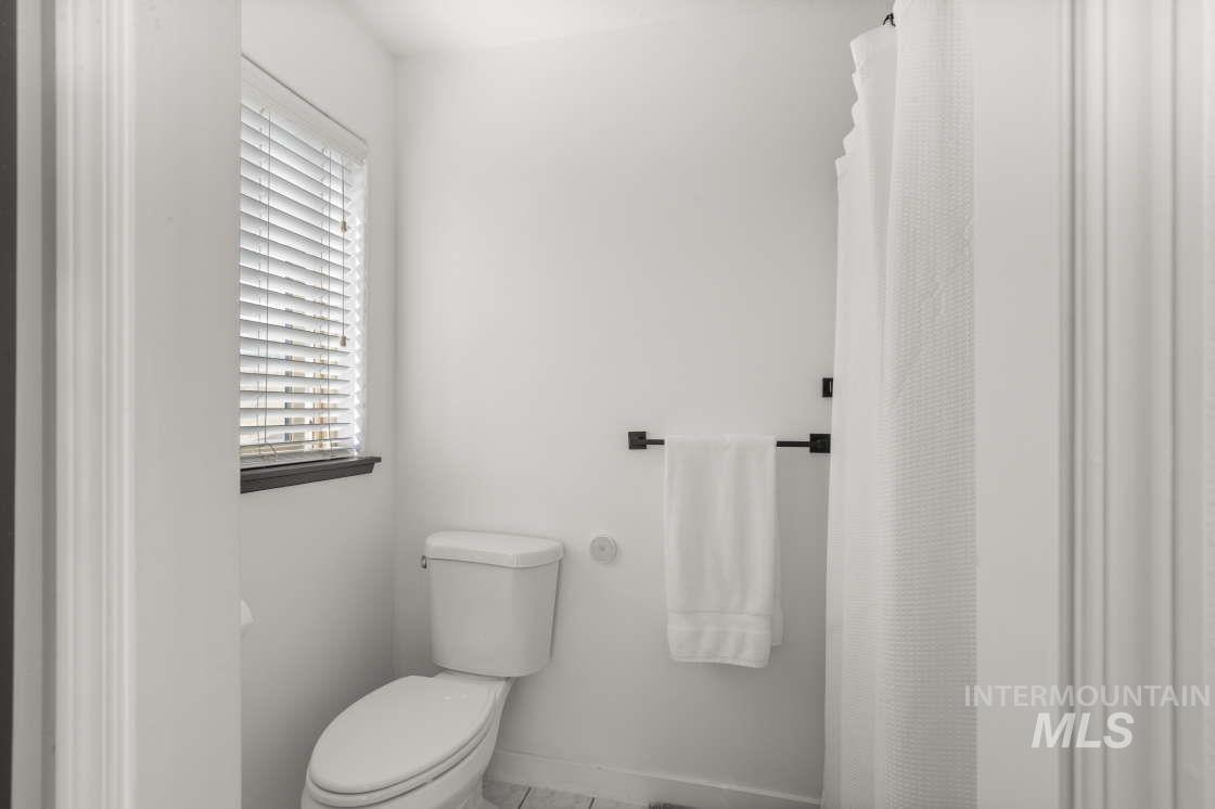 965 Horse Lane, Lewiston, Idaho 83501, 3 Bedrooms, 4 Bathrooms, Residential For Sale, Price $849,900,MLS 98973765