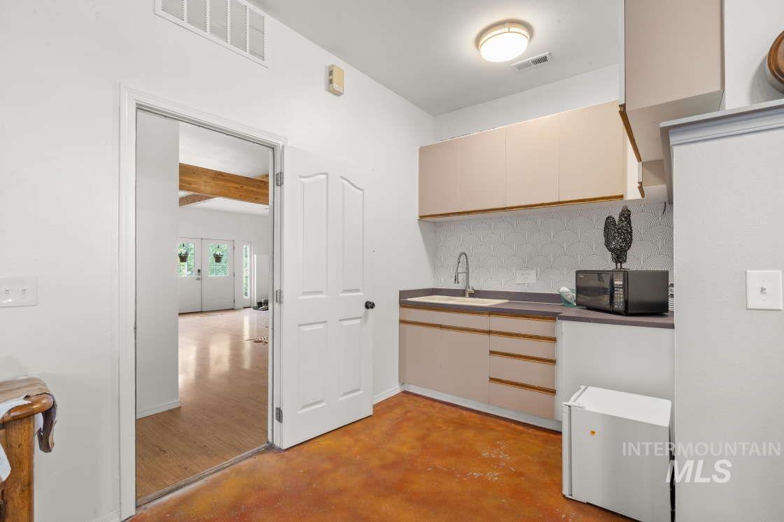 965 Horse Lane, Lewiston, Idaho 83501, 3 Bedrooms, 4 Bathrooms, Residential For Sale, Price $849,900,MLS 98973765