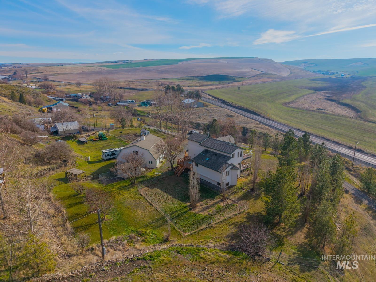 965 Horse Lane, Lewiston, Idaho 83501, 3 Bedrooms, 4 Bathrooms, Residential For Sale, Price $849,900,MLS 98973765