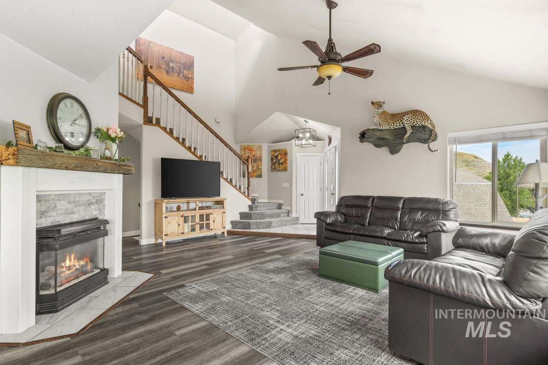 965 Horse Lane, Lewiston, Idaho 83501, 3 Bedrooms, 4 Bathrooms, Residential For Sale, Price $849,900,MLS 98973765